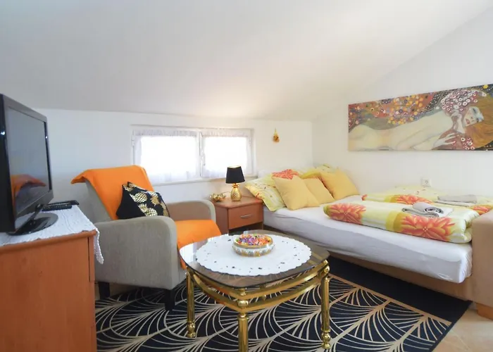 Friedrich-7 By Interhome * Tribalj