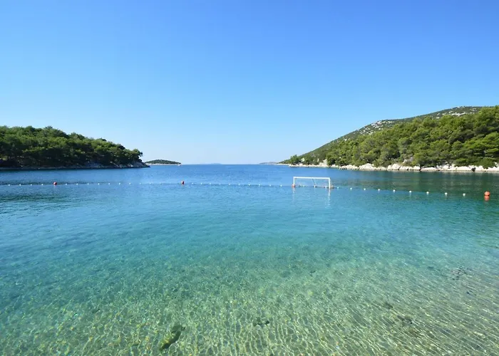 Friedrich-7 By Interhome *